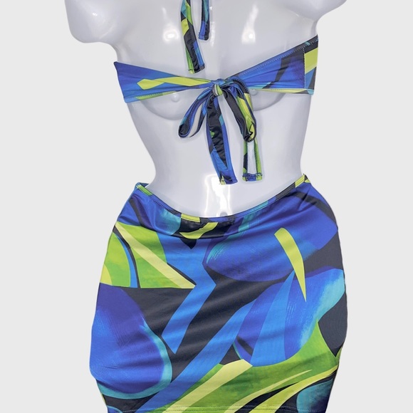 ✨SOLD✨ 🎉3 for $15🎉 HoneyBum Blue Cutout Dress - Picture 4 of 6